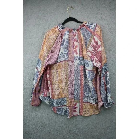 Lane Bryant Semi Sheer Long Puff Sleeve Top-Size 18/20-Button Down-Hi-Lo - Picture 7 of 9